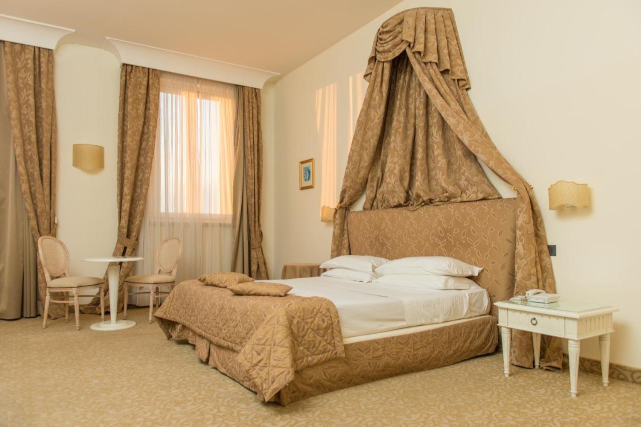 San Paolo Al Convento Hotell Trani Eksteriør bilde