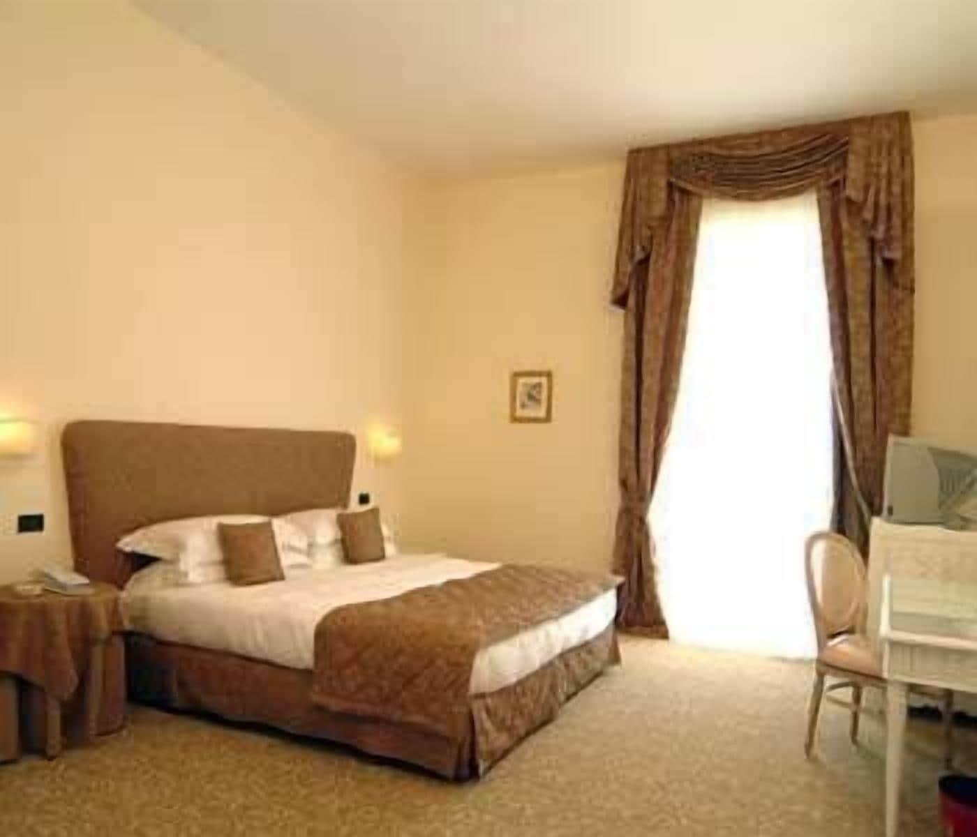 San Paolo Al Convento Hotell Trani Eksteriør bilde